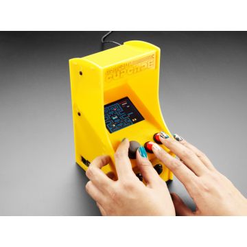 Cupcade: the Raspberry Pi-Powered Micro Arcade Cabinet Kit