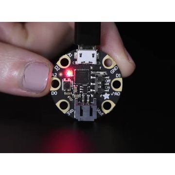 Adafruit GEMMA M0 - Miniature wearable electronic platform