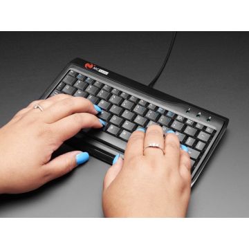 Miniature Keyboard- Microcontroller-Friendly PS/2 and USB